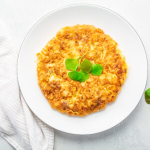 Spanish omelet (Tortilla de patatas) with potatoes and onion